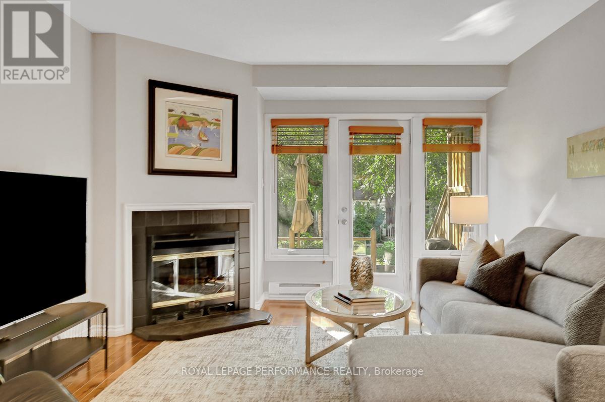 3 - 2 Columbus Avenue