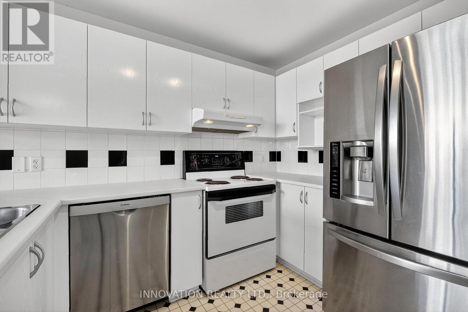 57 Flowertree Crescent