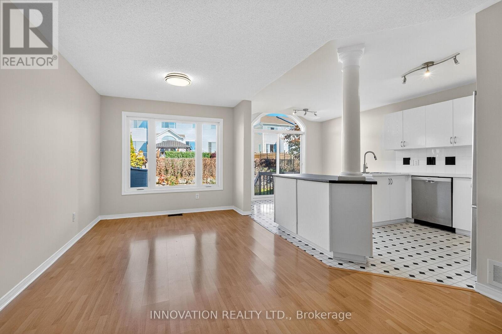 57 Flowertree Crescent