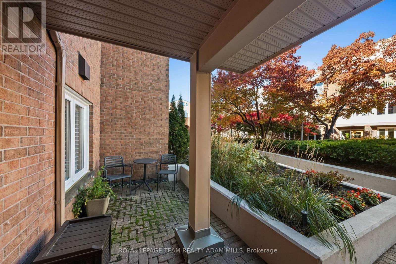 202d - 1 Columbus Avenue