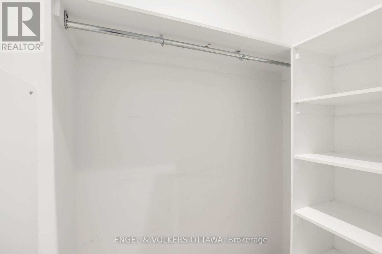 1207 - 120 Grant Carman Drive