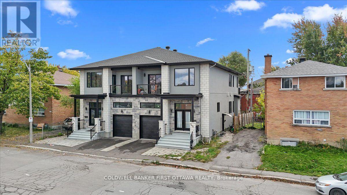 560 Queen Mary Street