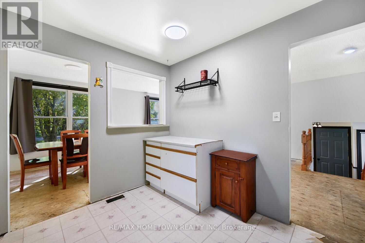 6290 6th Concession Road