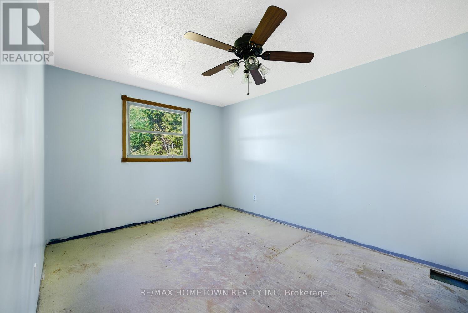 6290 6th Concession Road