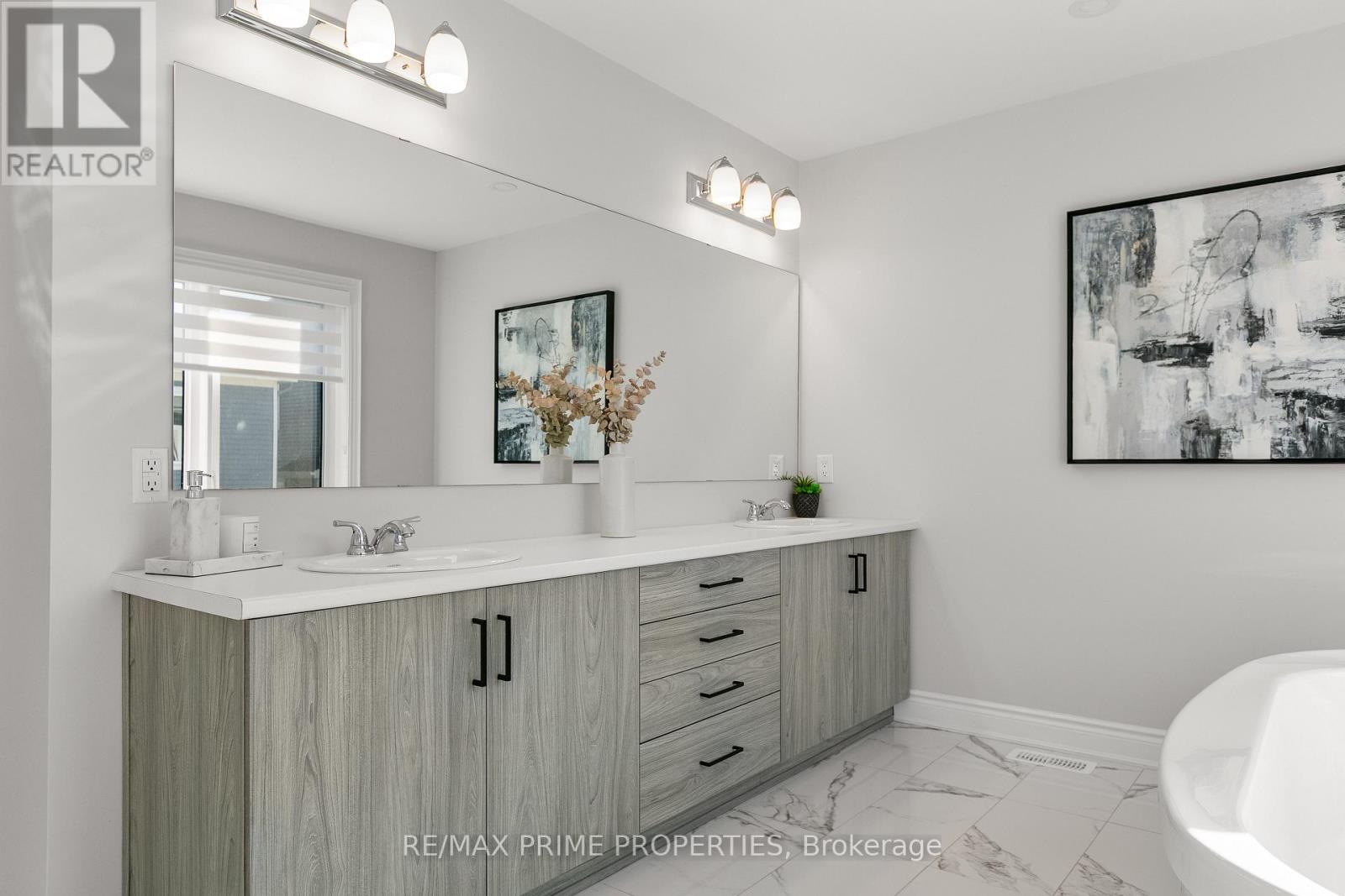 839 Mercier Crescent