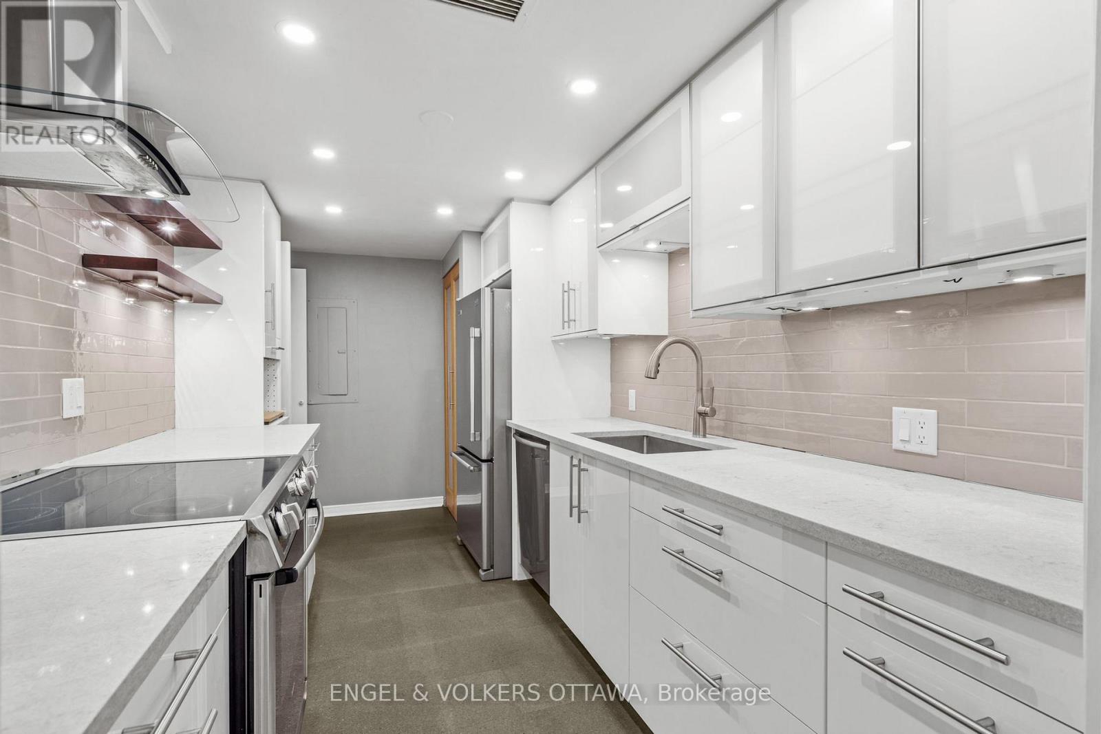 103 - 295 Gilmour Street