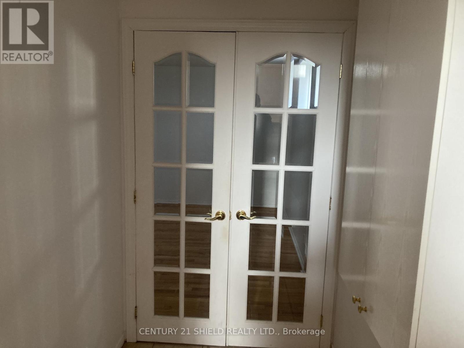 21255 Mcnaughton Court E