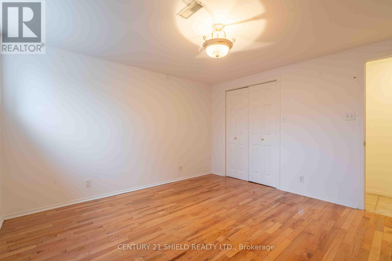 21255 Mcnaughton Court E