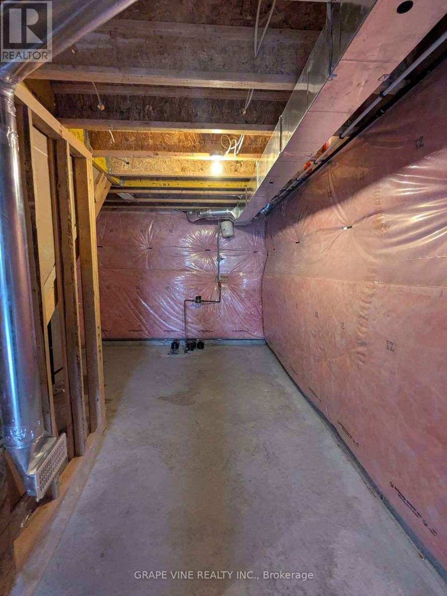 582 Meadowcreek Circle