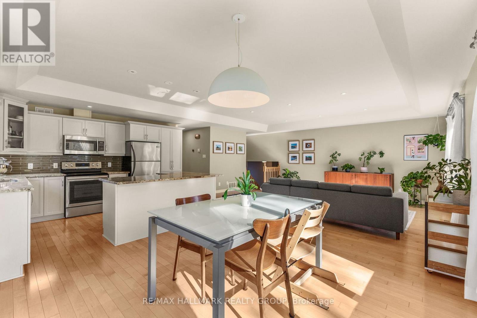 2605 Pierrette Drive