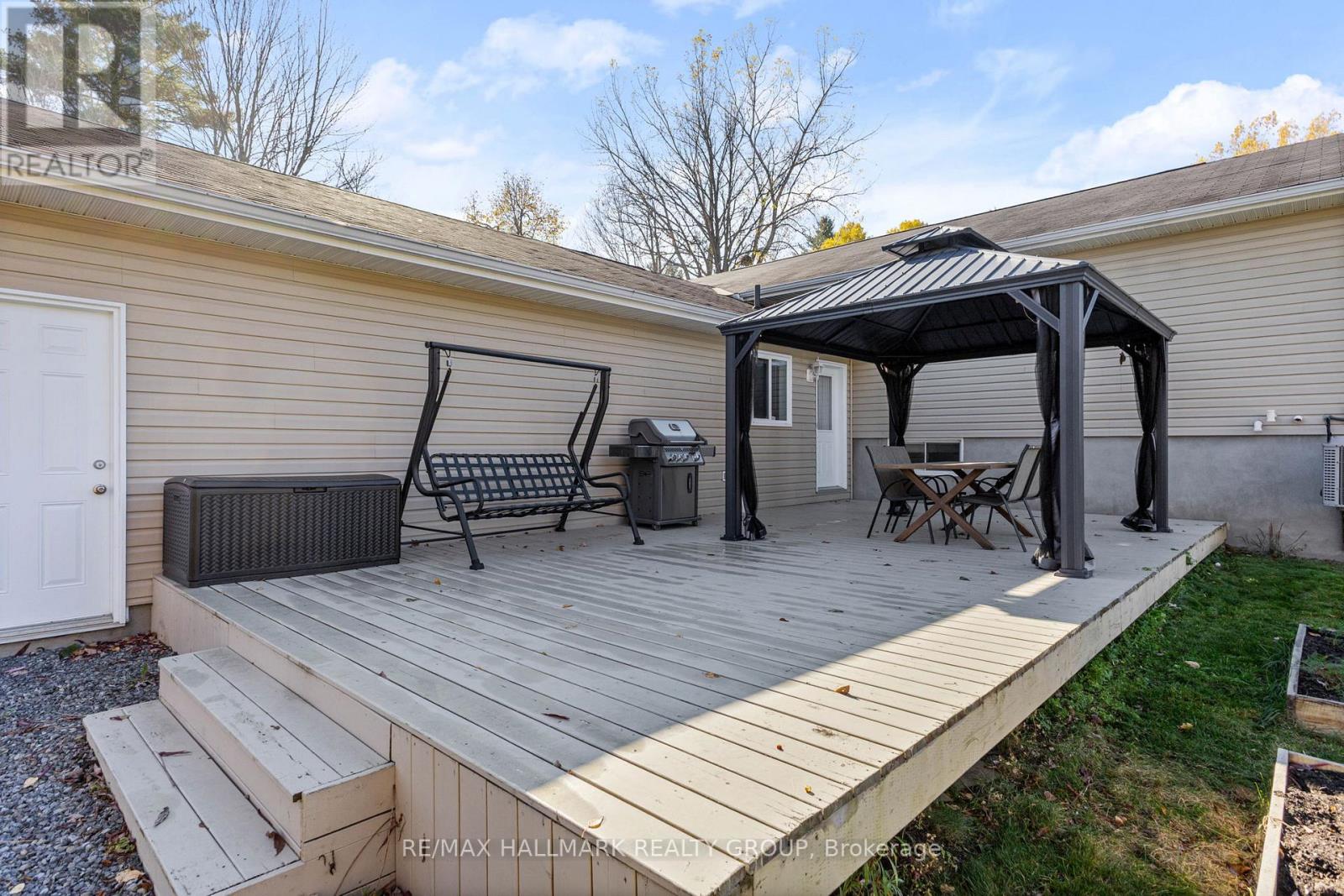 2605 Pierrette Drive