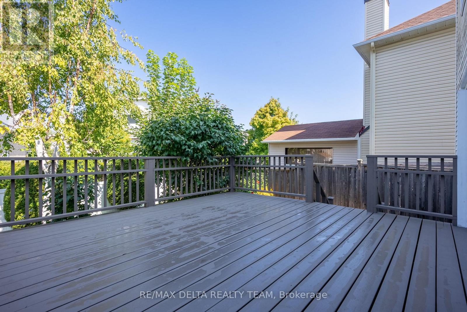 6565 Des Chouettes Lane