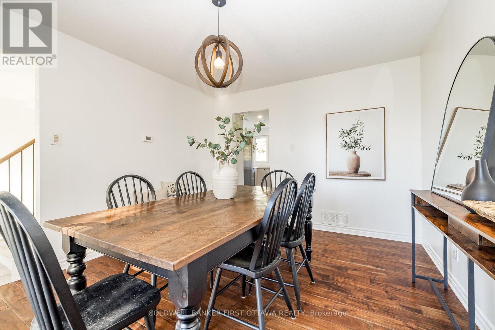 100 Manion Heights Crescent