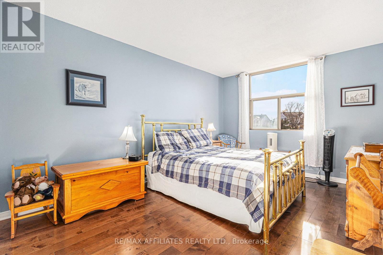 407 - 2760 Carousel Crescent