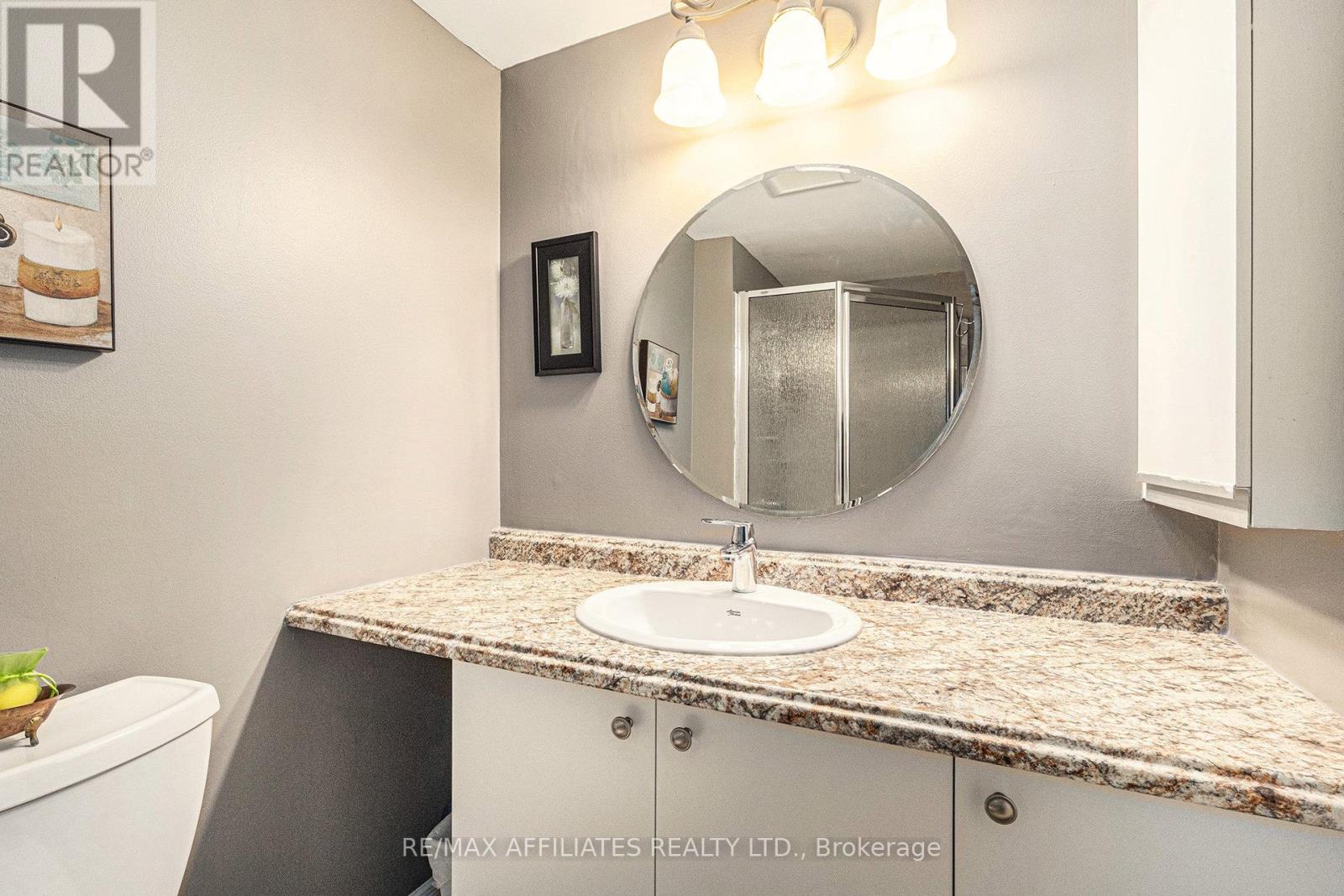 407 - 2760 Carousel Crescent