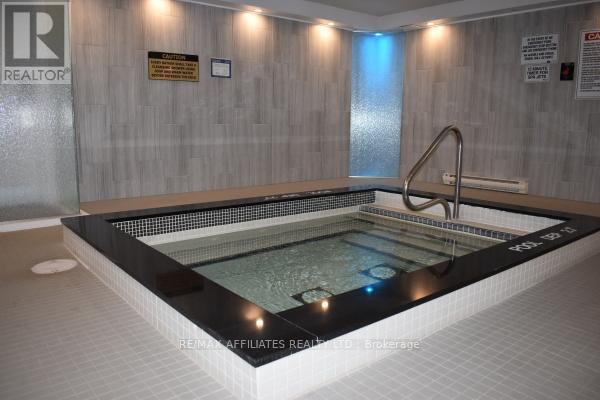 407 - 2760 Carousel Crescent