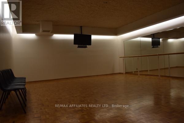 407 - 2760 Carousel Crescent