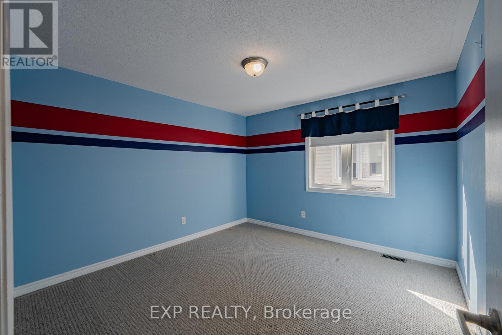 3308 Riverset Crescent