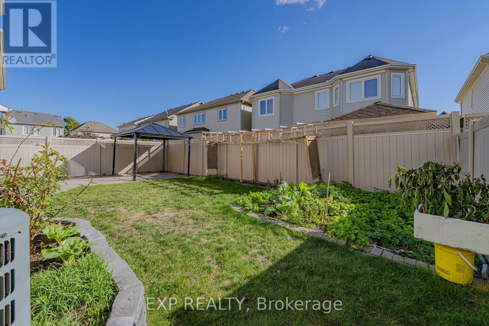 3308 Riverset Crescent