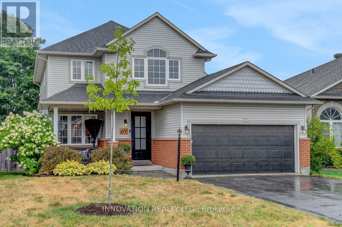 69 Smoketree Crescent