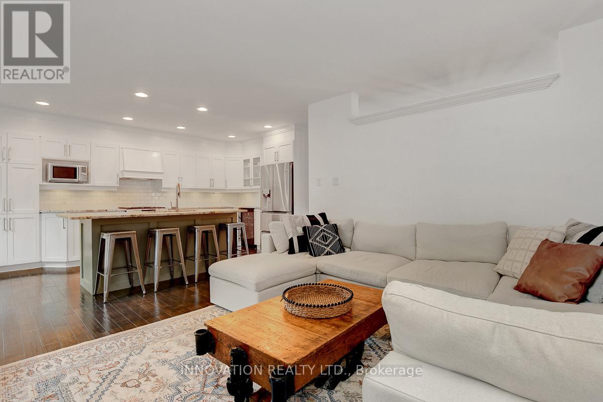 69 Smoketree Crescent