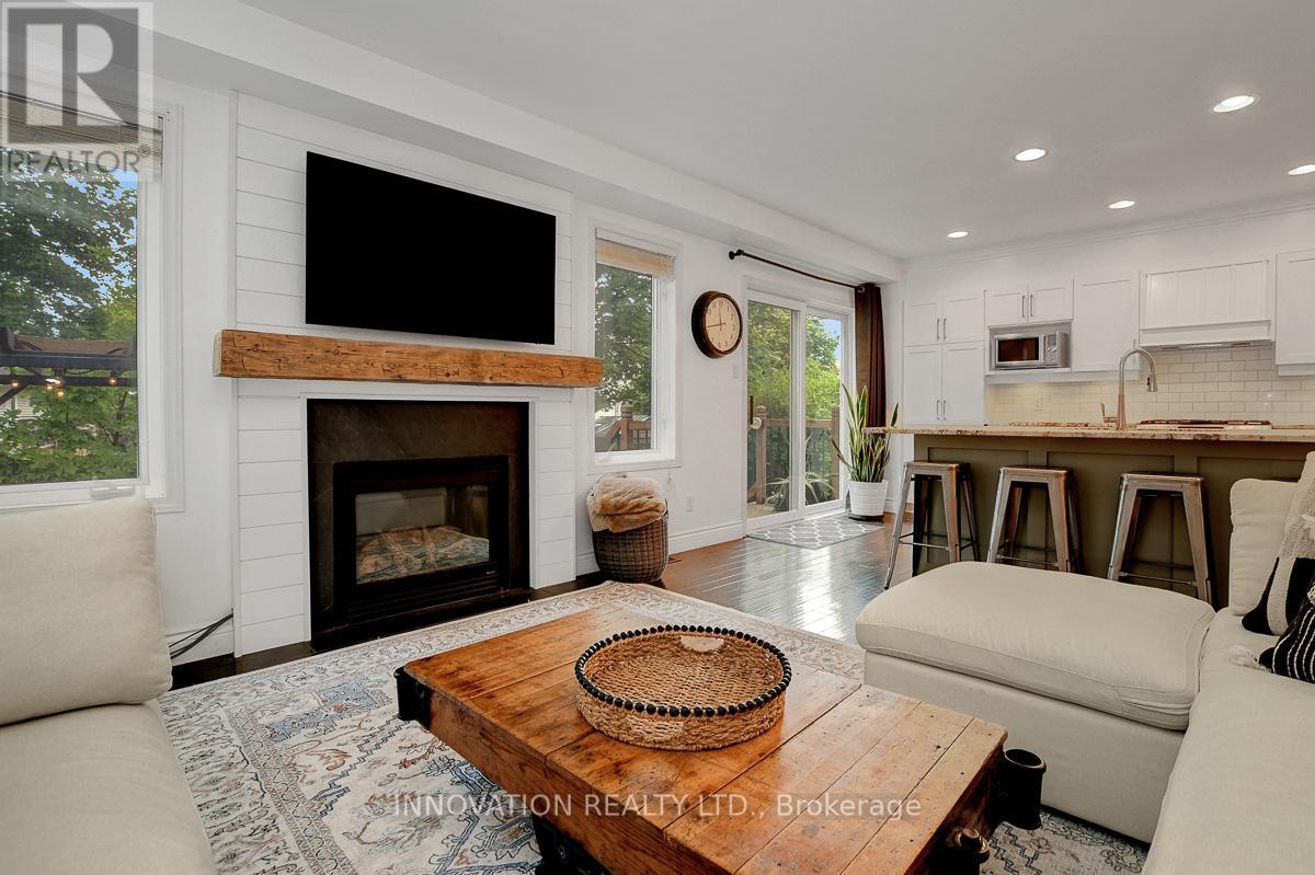 69 Smoketree Crescent