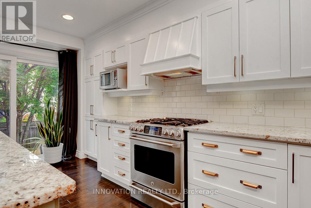 69 Smoketree Crescent