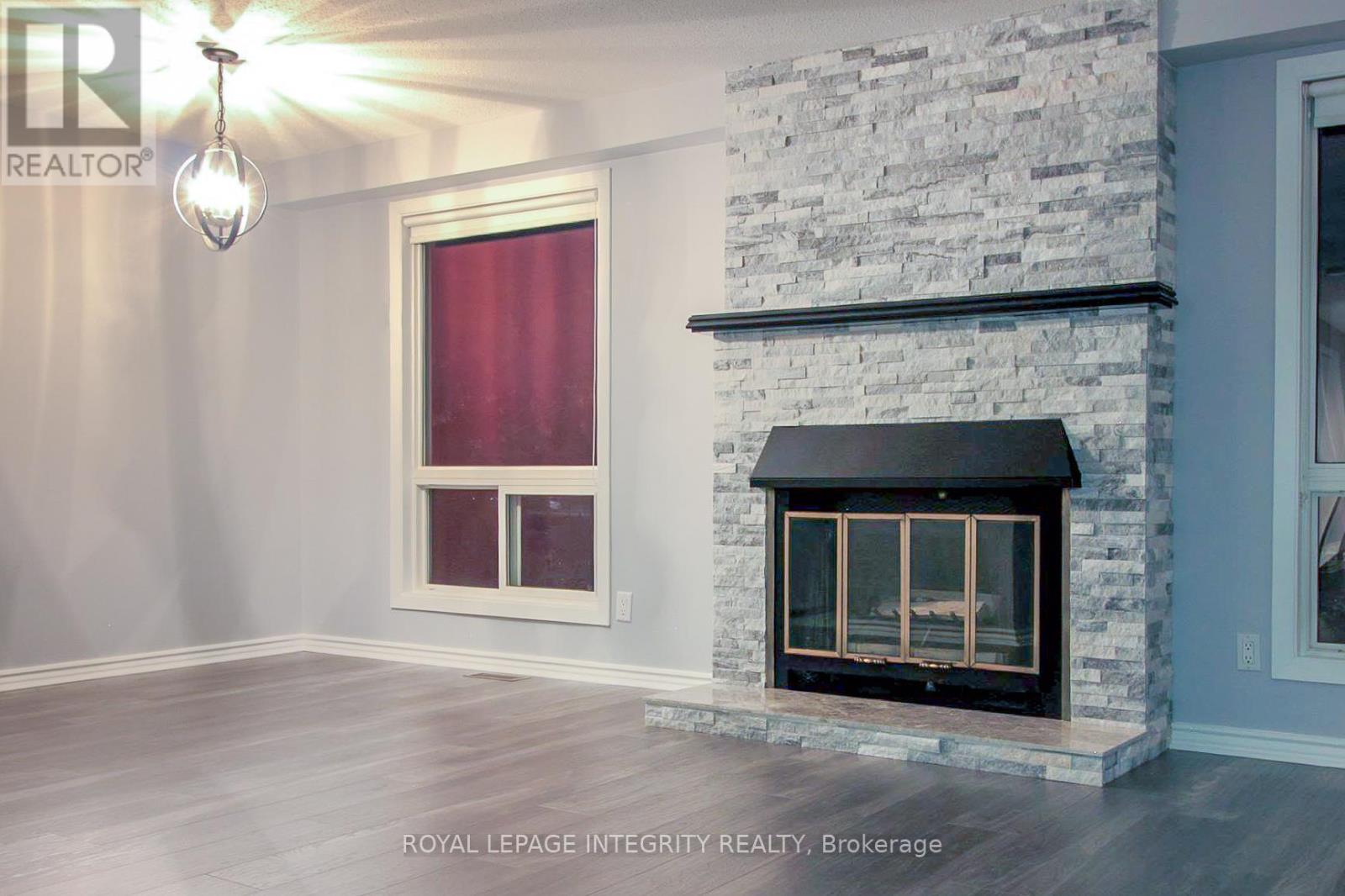 1080 Des Ormes Place