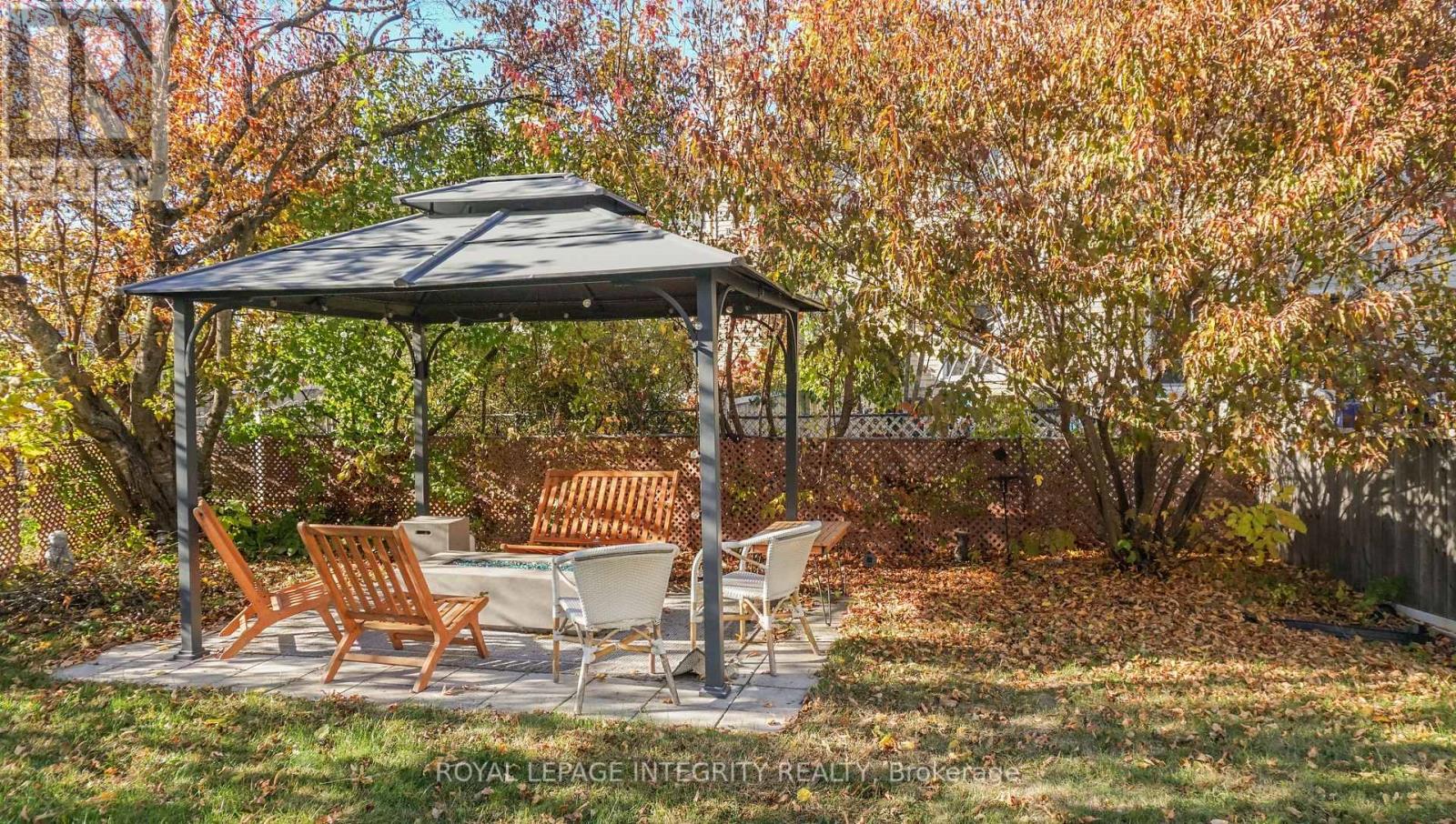 1080 Des Ormes Place