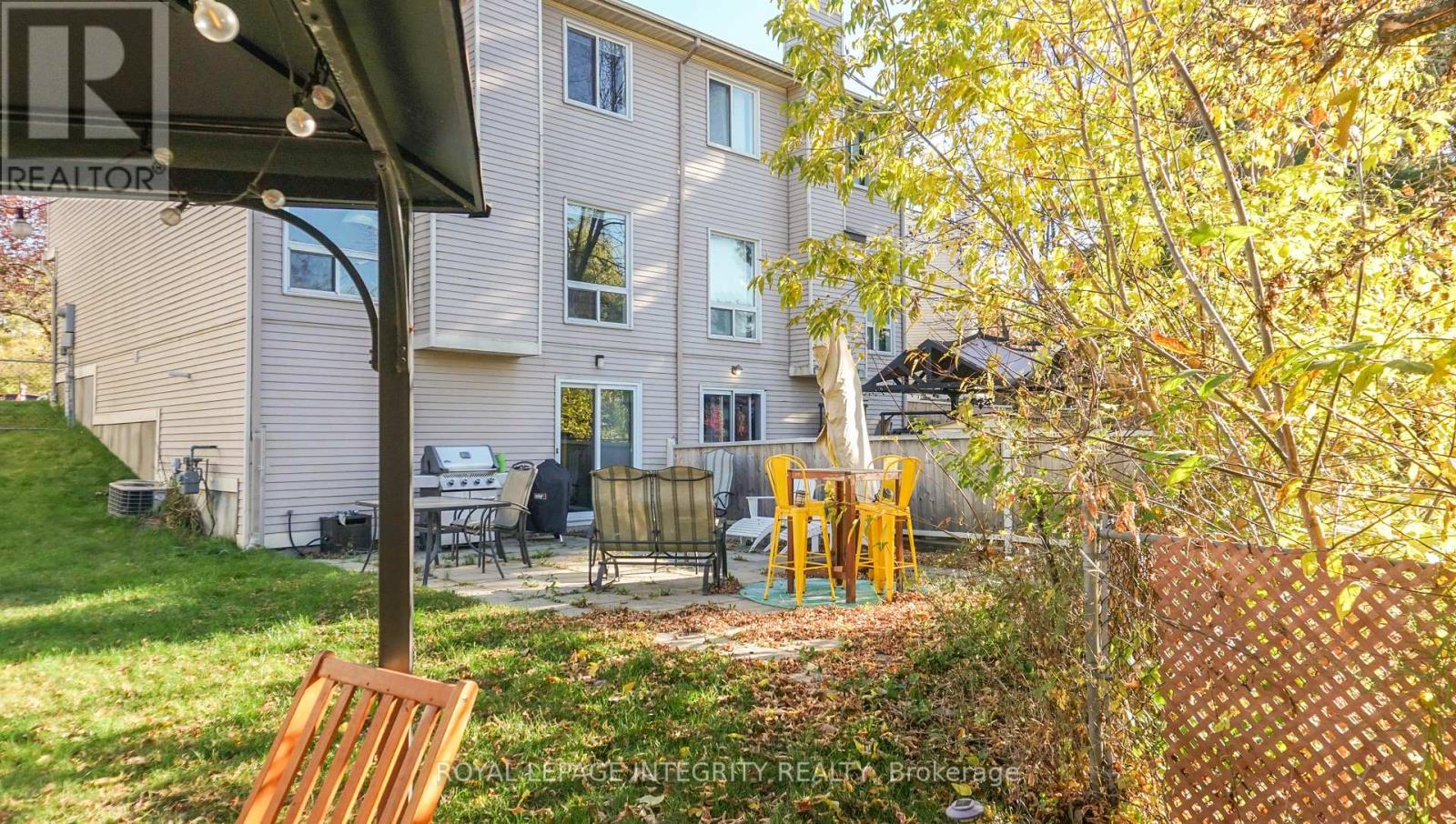 1080 Des Ormes Place