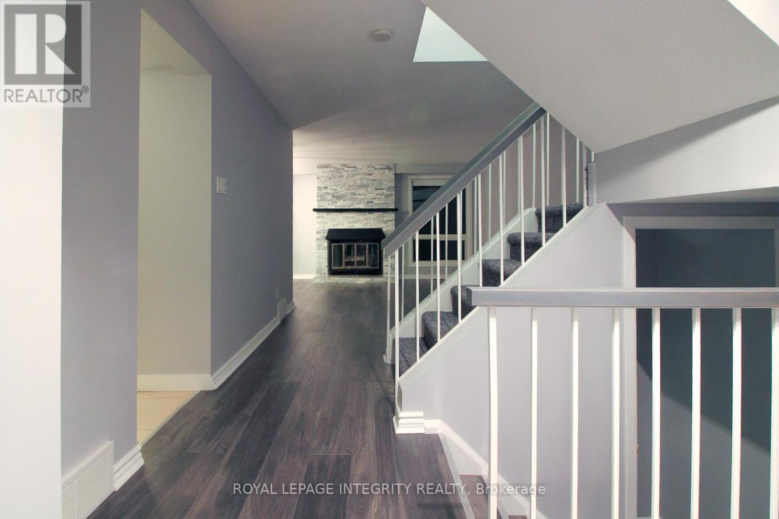 1080 Des Ormes Place