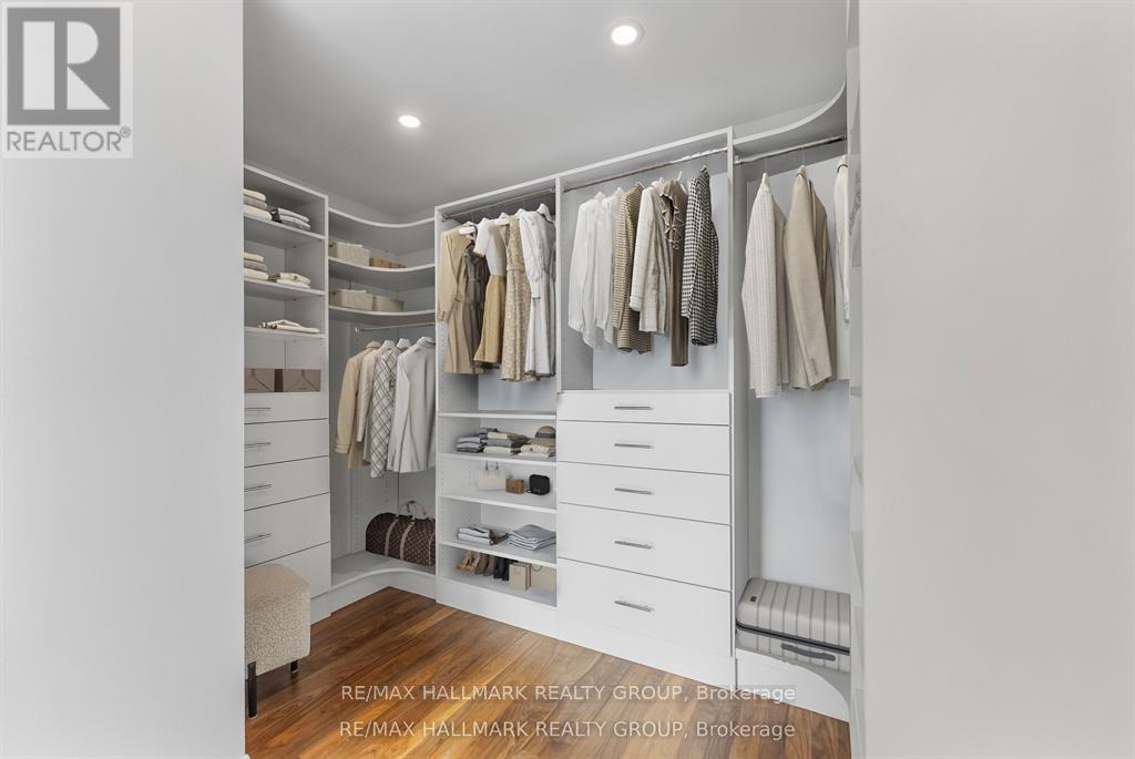 396 Roosevelt Avenue