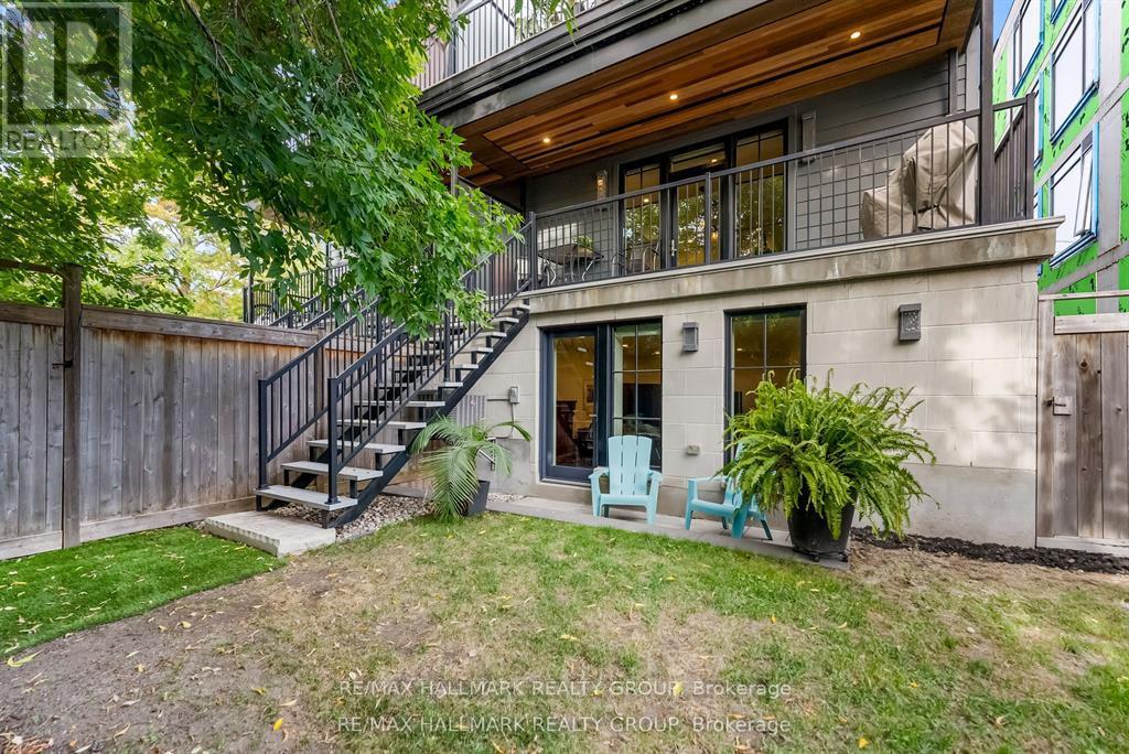 396 Roosevelt Avenue