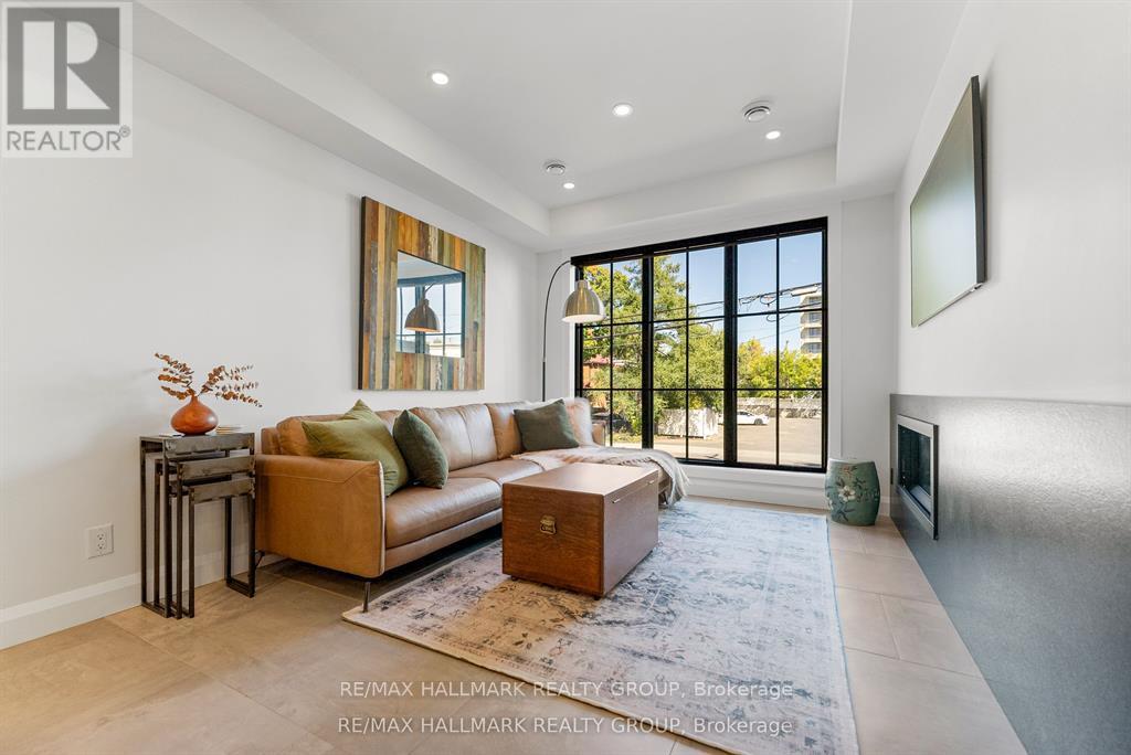 396 Roosevelt Avenue