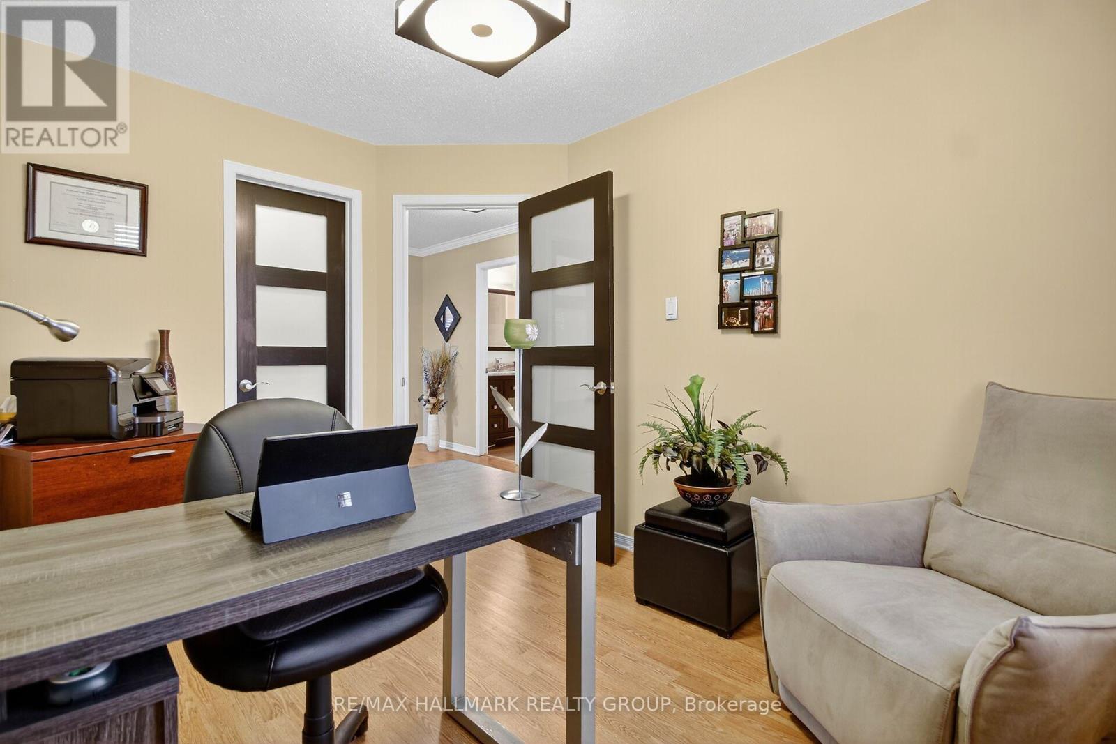 1415 Caravel Crescent