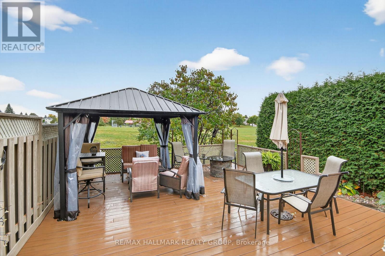 1415 Caravel Crescent