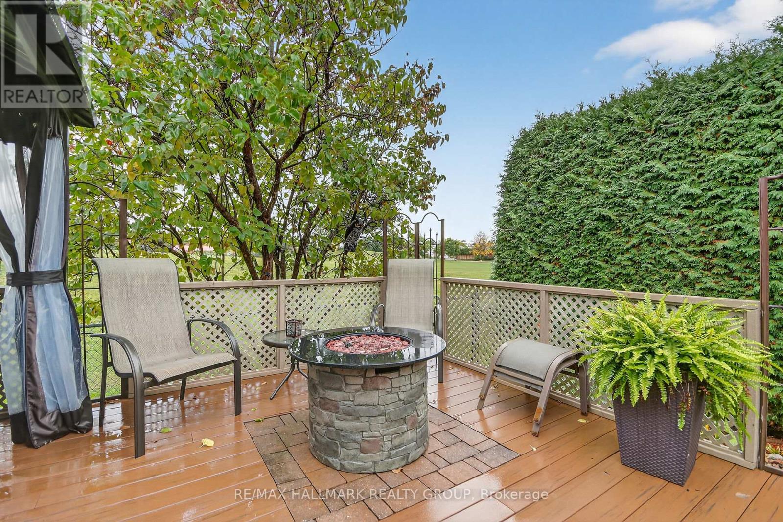 1415 Caravel Crescent