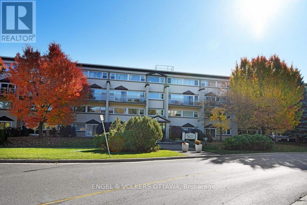 216 - 12 Corkstown Road