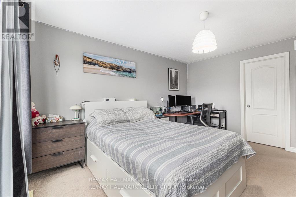 4220 Kelly Farm Drive