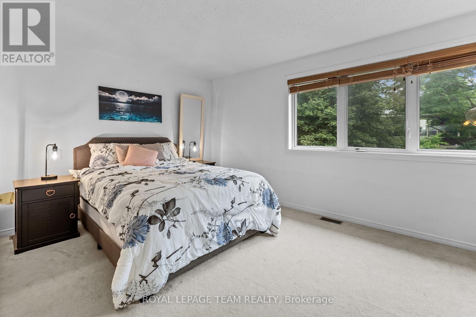 1120 Chimney Hill Way