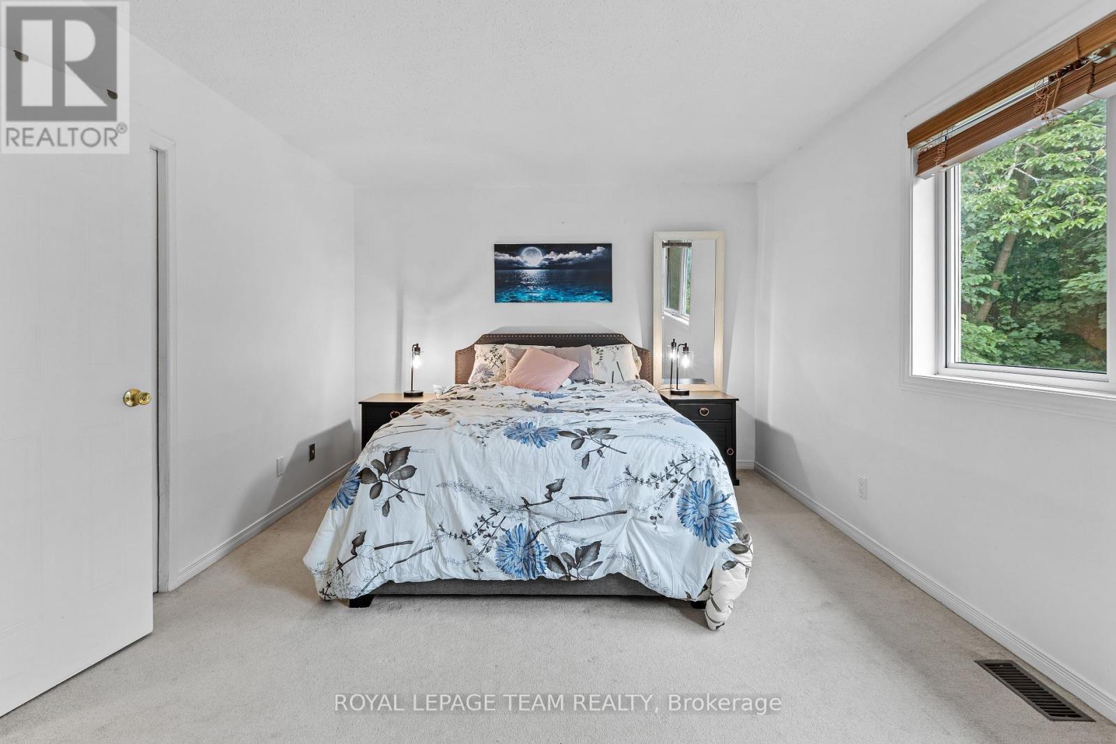 1120 Chimney Hill Way