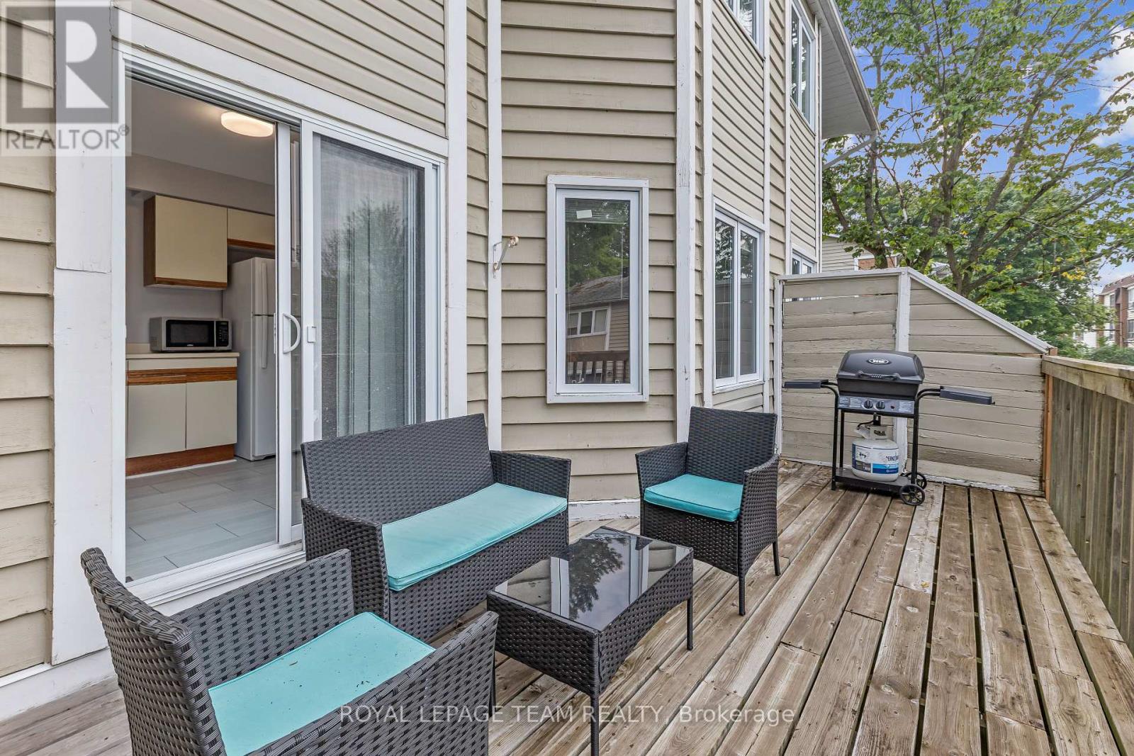 1120 Chimney Hill Way