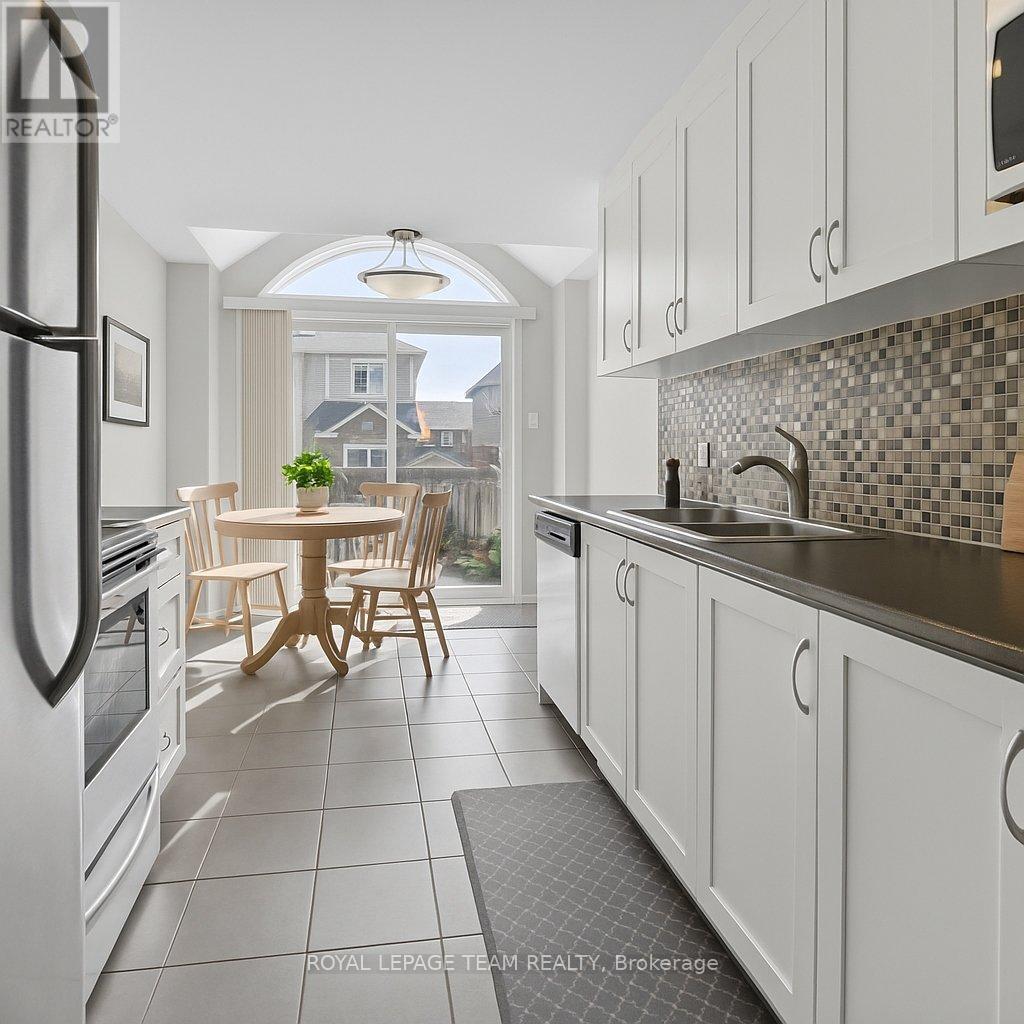 245 Garrity Crescent