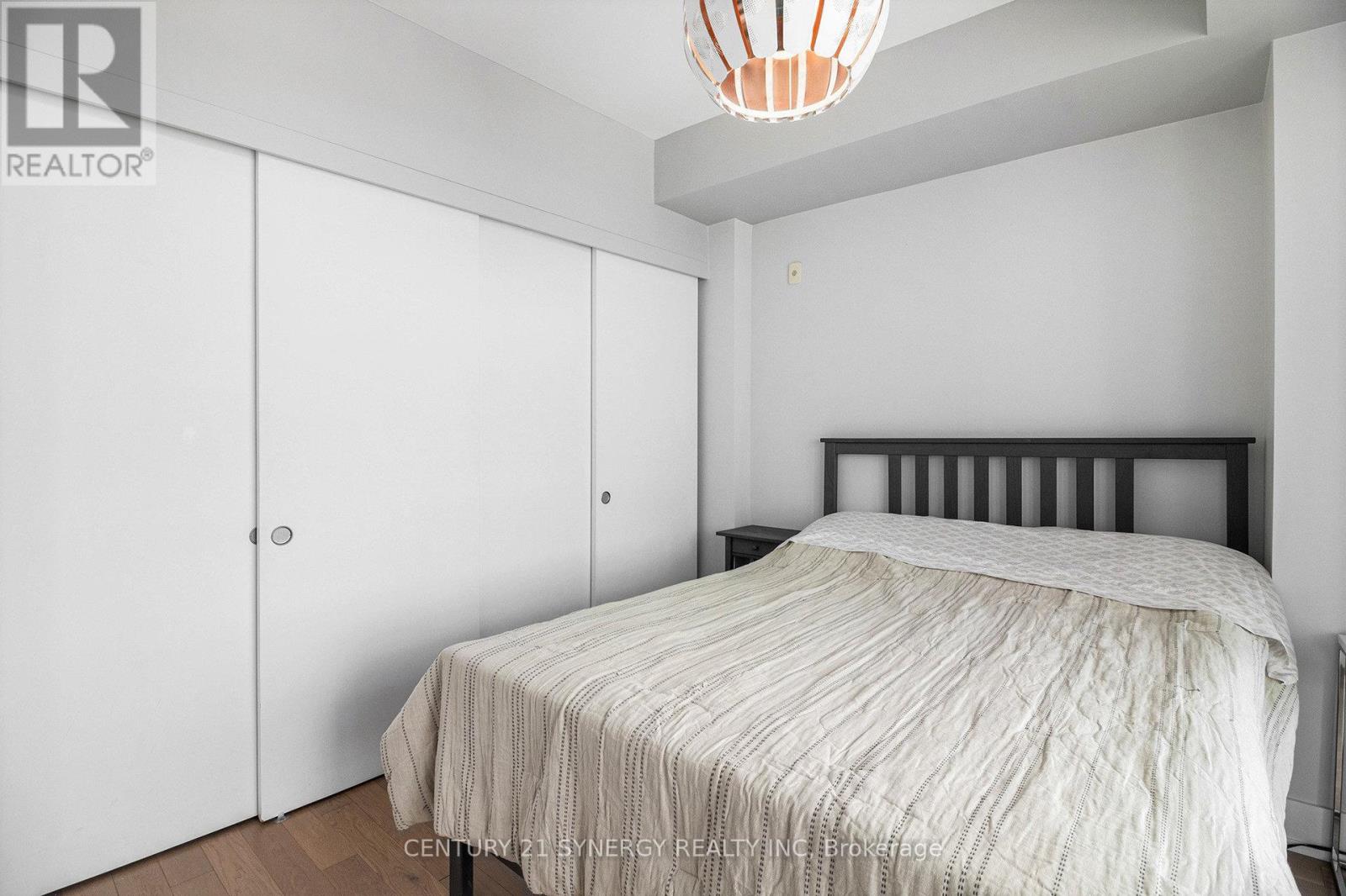 607 - 360 Patricia Avenue