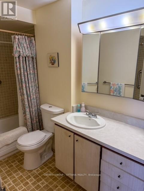 603 - 1599 Lassiter Terrace