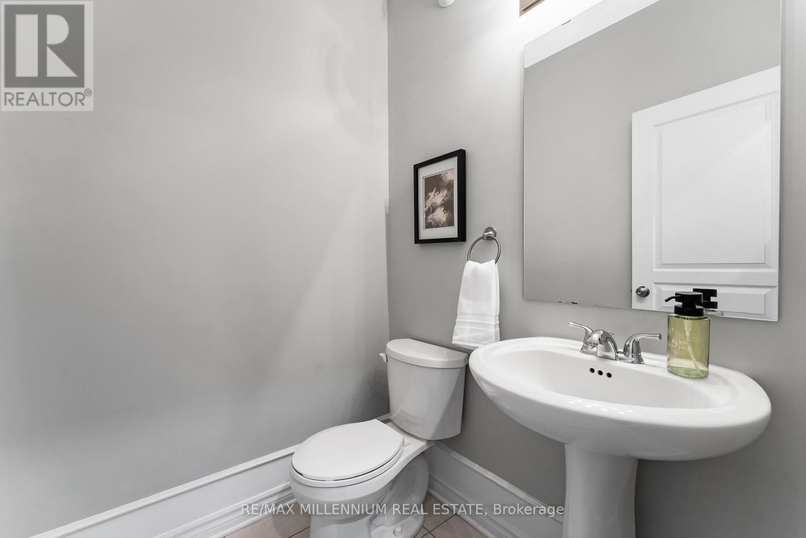 327 Ballinville Circle