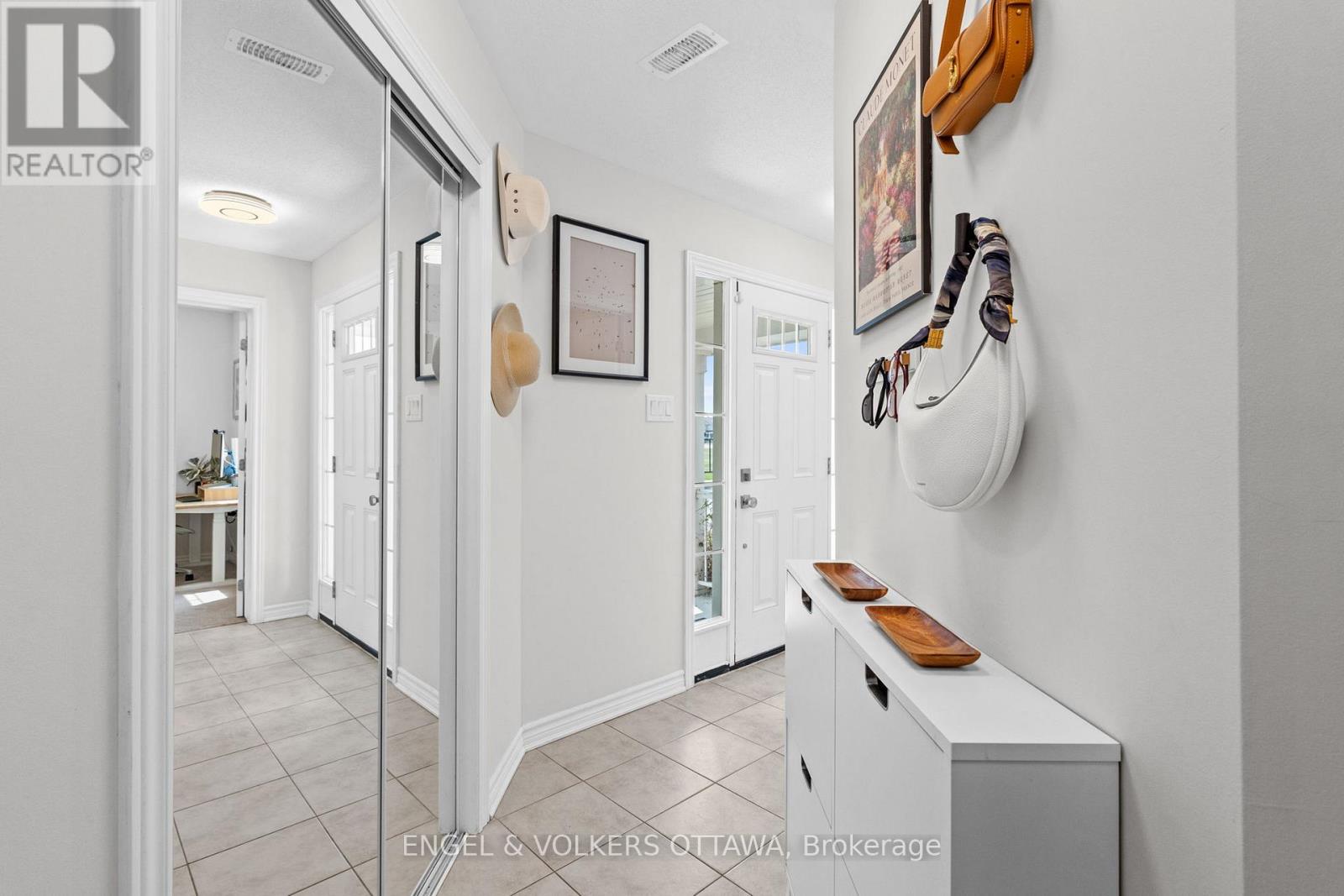 349 Pumpkinseed Crescent