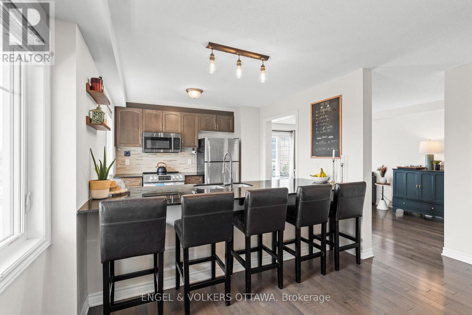 349 Pumpkinseed Crescent