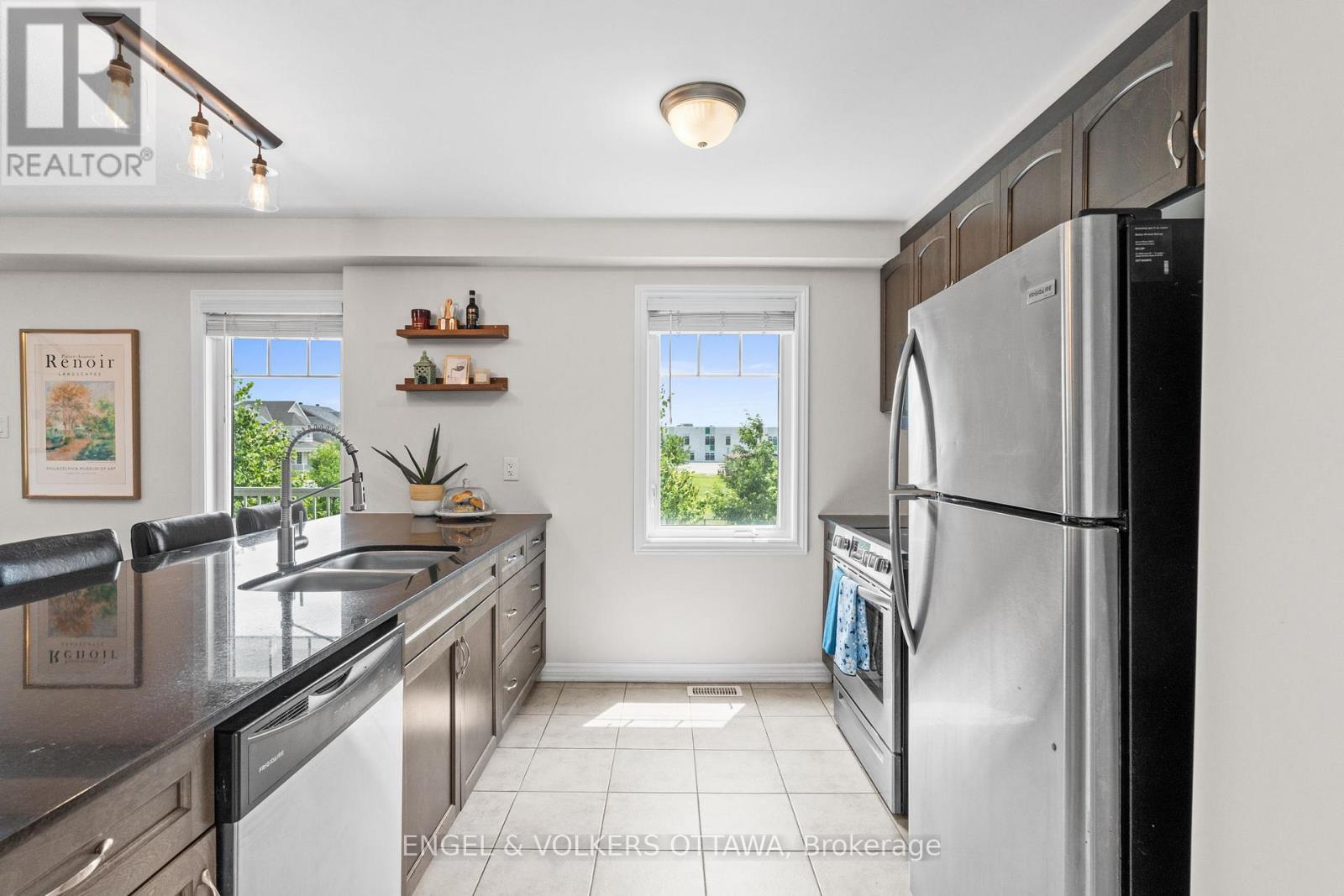 349 Pumpkinseed Crescent