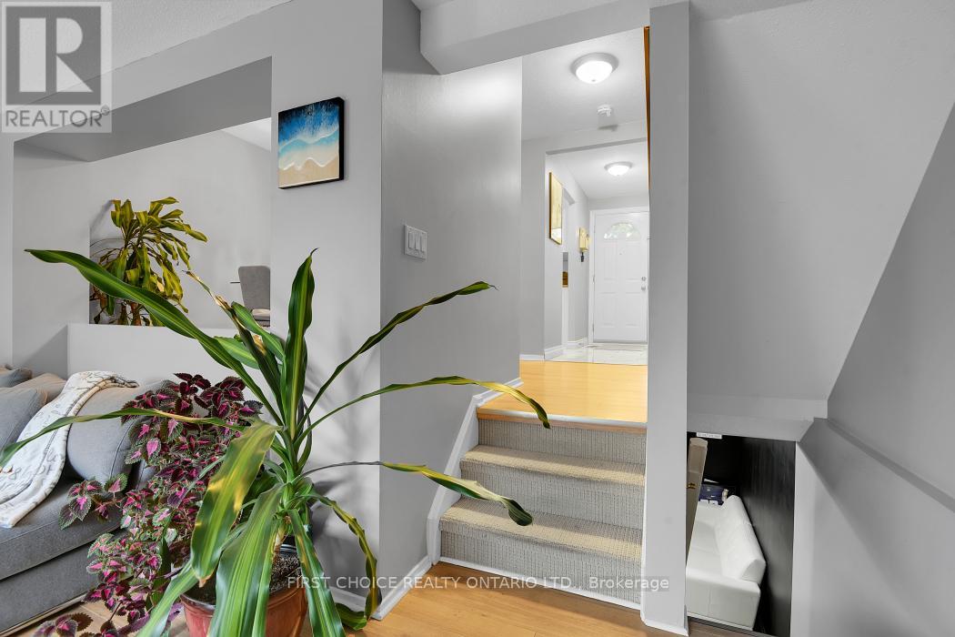 1771c Lamoureux Drive